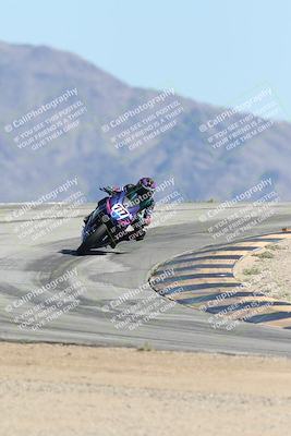 media/Oct-05-2025-CVMA (Sun) [[beeef4f201]]/Race 11-500-400(4)-350 Supersport/